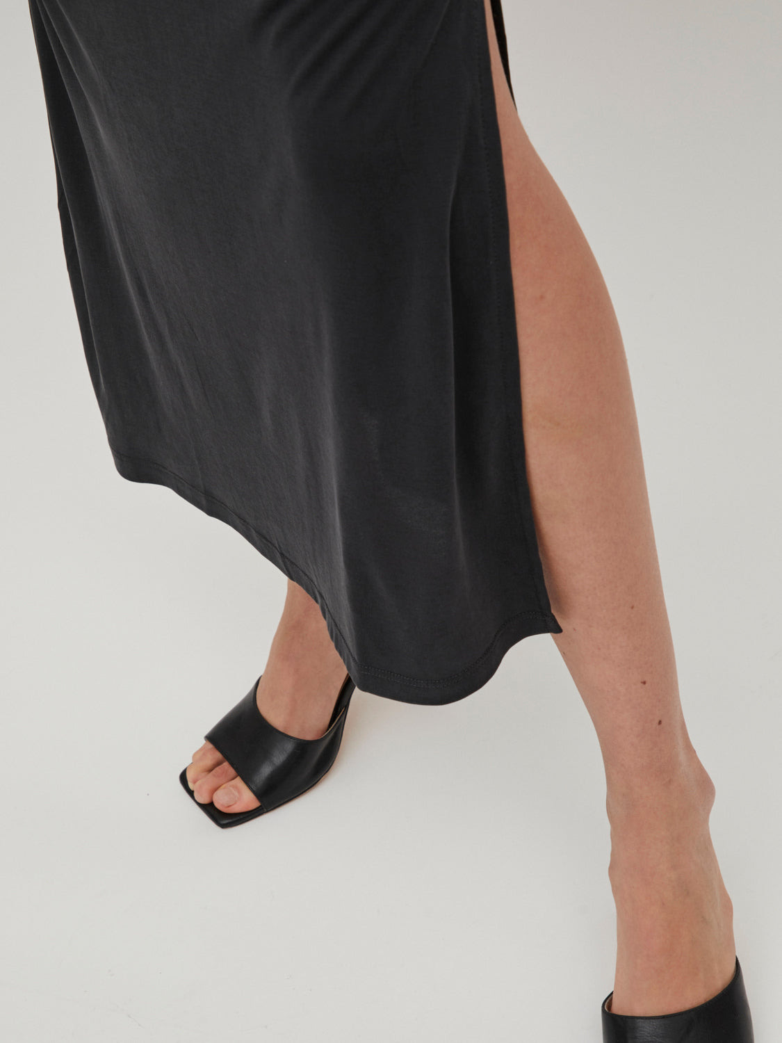 VIMODALA Skirt - Black